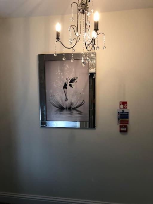 Ten Streets Bed & Breakfast Liverpool Extérieur photo