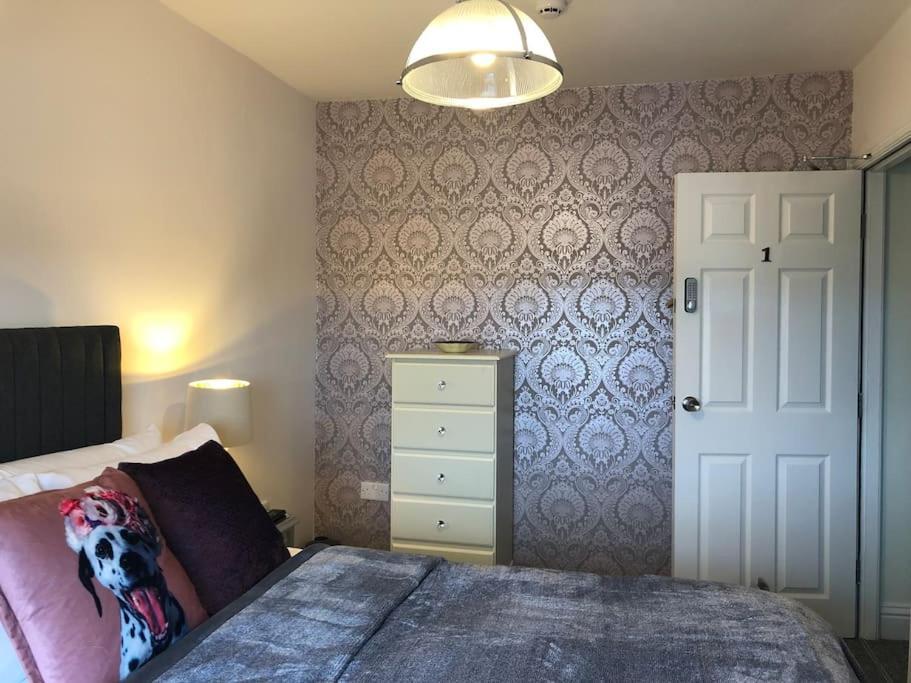Ten Streets Bed & Breakfast Liverpool Extérieur photo